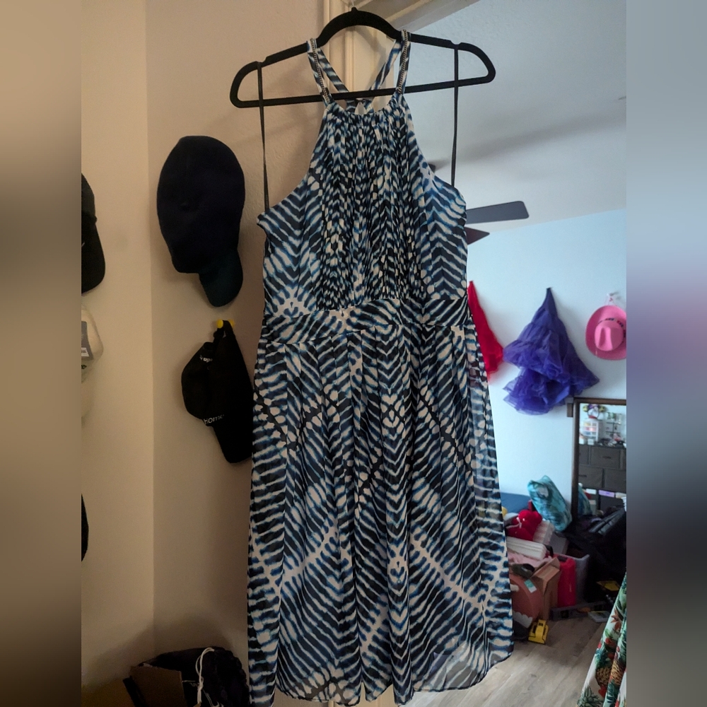 Calvin Klein Flowy Summer dress, EUC 14